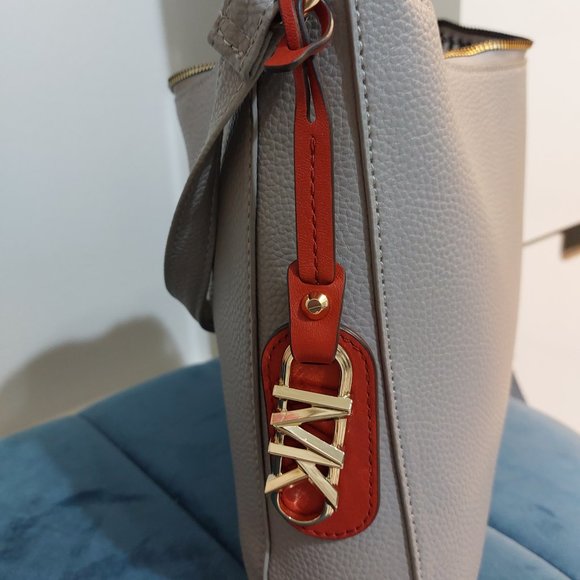MICHAEL KORS Slip Over Handbag Charm Logo Gold MK Wording Read Leather Straps - Picture 1 of 6